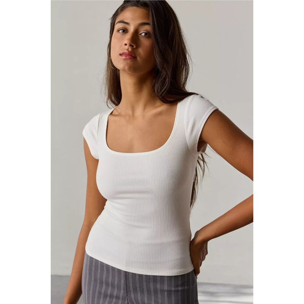 BDG UO Drew Cap Sleeve Ribbed Square White Neck Cropped Tee Size Large Nwot